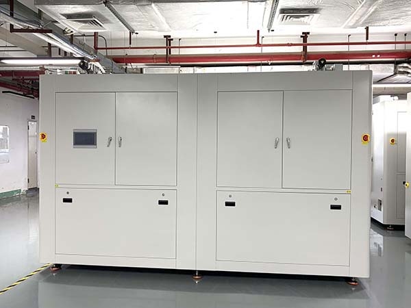 华芯垂直固化炉设备的介绍