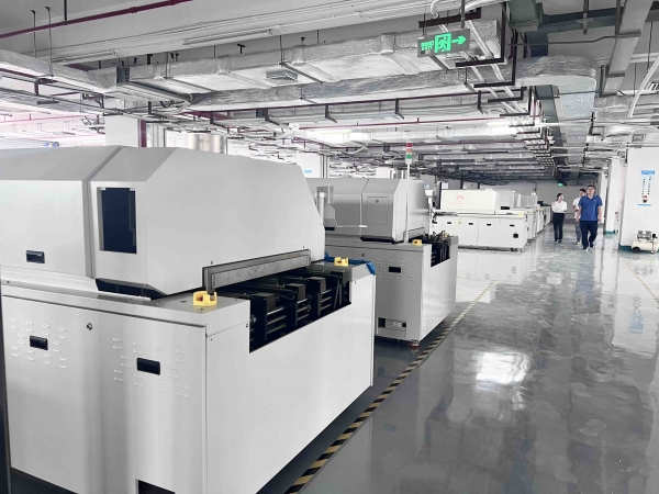 广东华芯半导体新添设备展厅